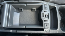 Nissan Qashqai 1.3 DiG-T N-Connecta 5dr [Glass Roof Pack] Petrol Hatchback